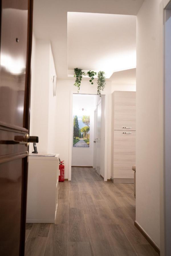Romecoming Ostiense Guest House Bagian luar foto