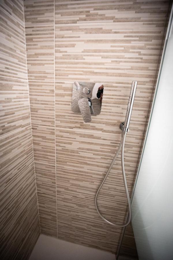 Romecoming Ostiense Guest House Bagian luar foto