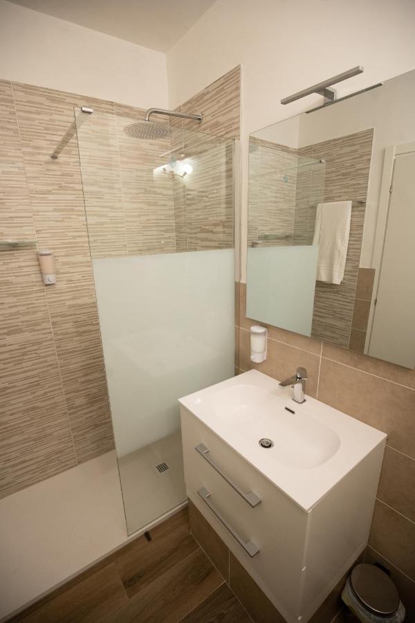 Romecoming Ostiense Guest House Bagian luar foto