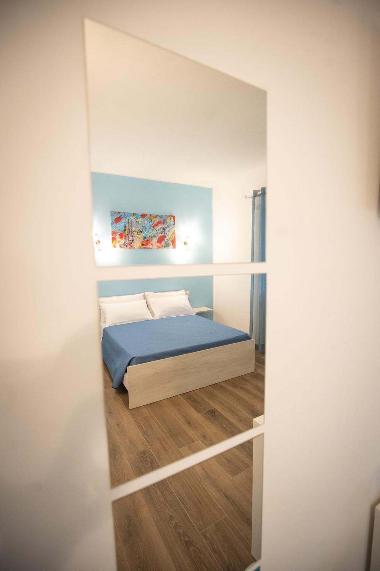 Romecoming Ostiense Guest House Bagian luar foto